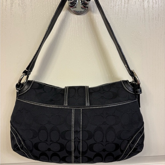 Coach soho 10297 signature shoulder bag with dust bag - Picture 4 of 16